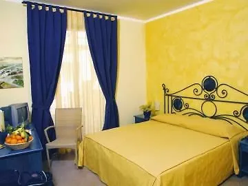 Dolcestate -apartment 캄포펠리체 디 로첼라
